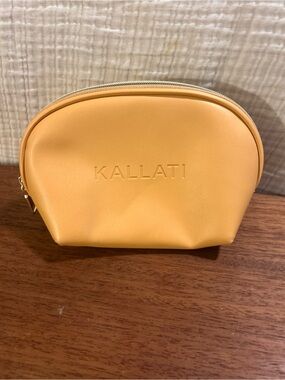 Kallati makeup bag